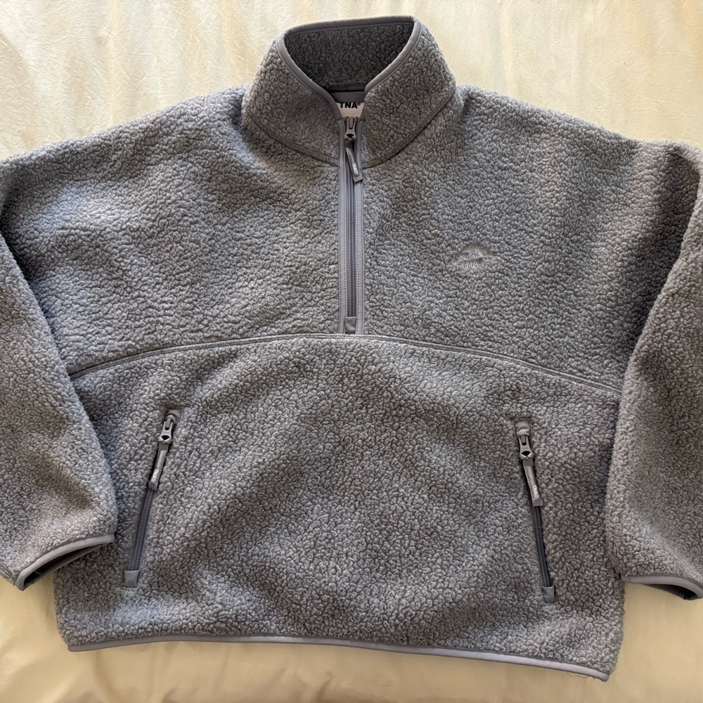 Tna polar zip up